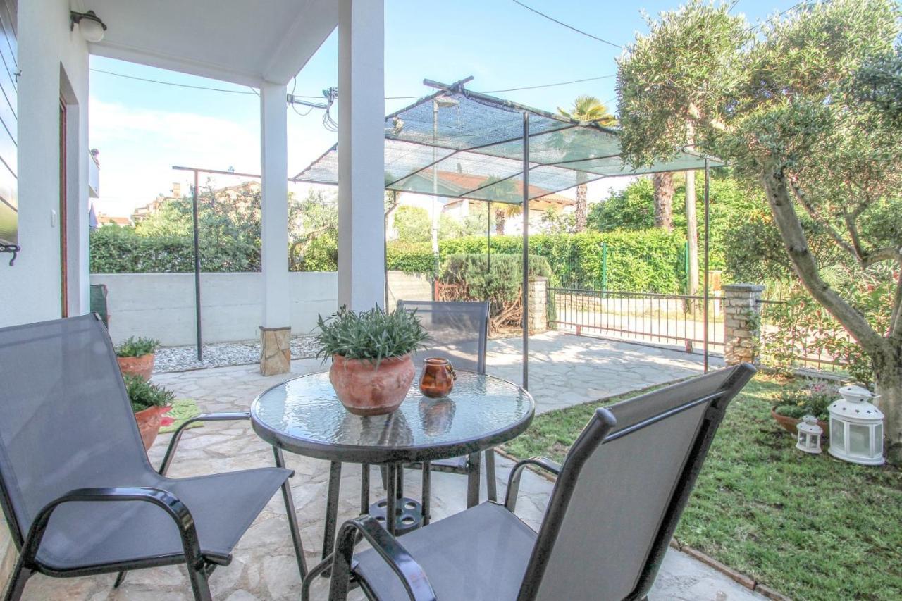 Lucia Apartment Novigrad  Exterior photo