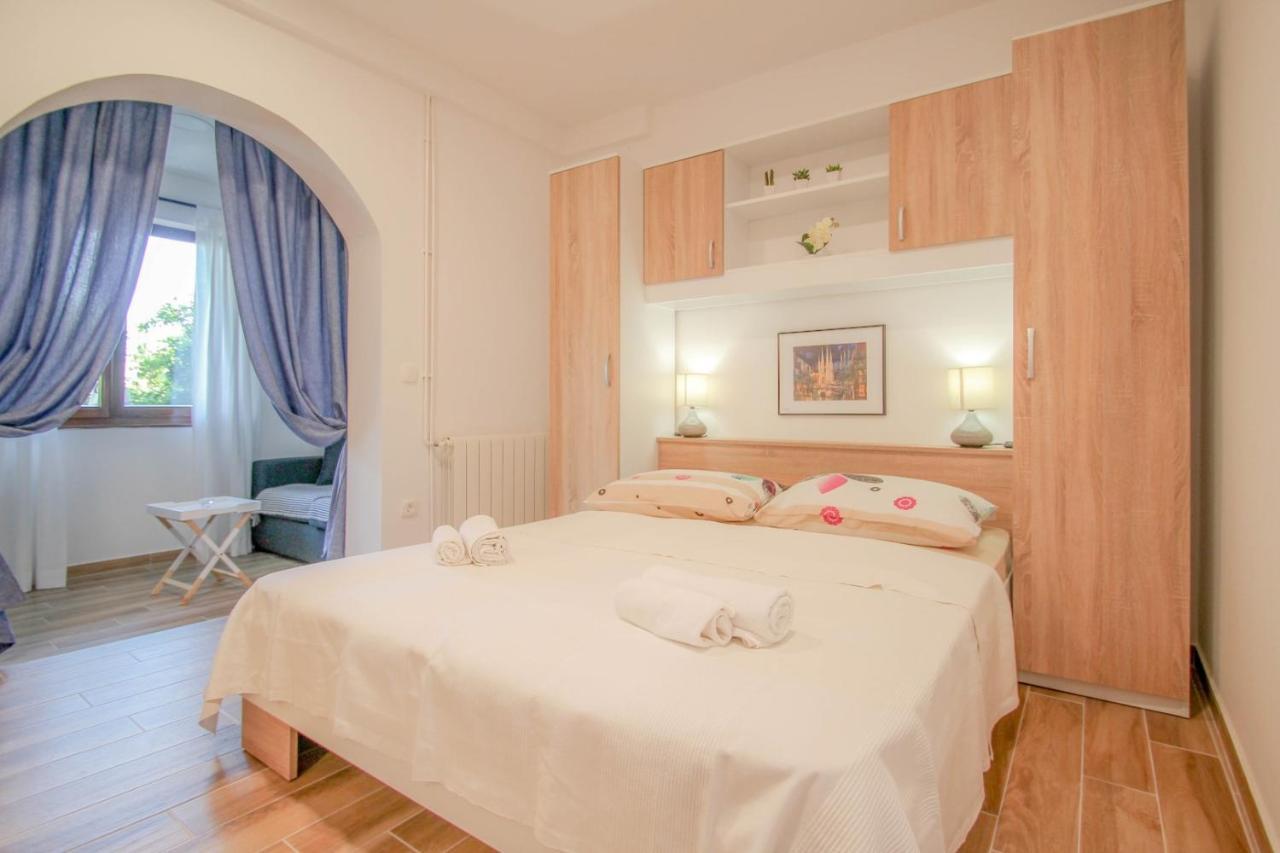 Lucia Apartment Novigrad  Exterior photo